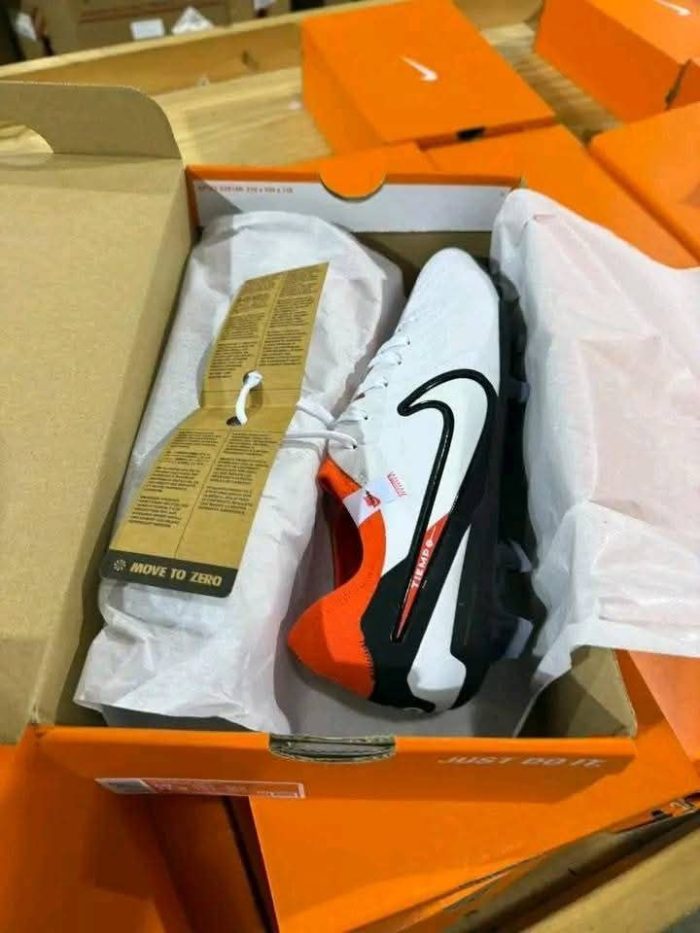 Nike Shoes Pallet - Image 5